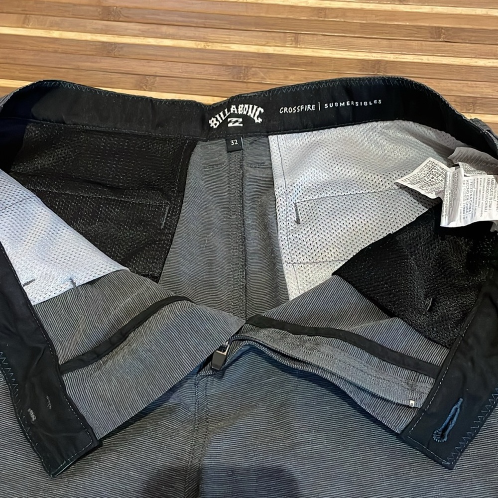 Billabong Crossfire Submersibles Shorts Sz 32 - Picture 6 of 7